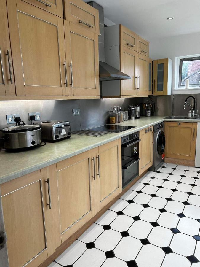 Don'T Wake Me Up. South London. Sleeps 6 Ξενοδοχείο Εξωτερικό φωτογραφία